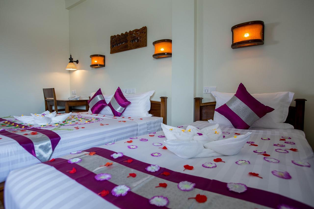 81 Central Hotel Nyaung Shwe Extérieur photo